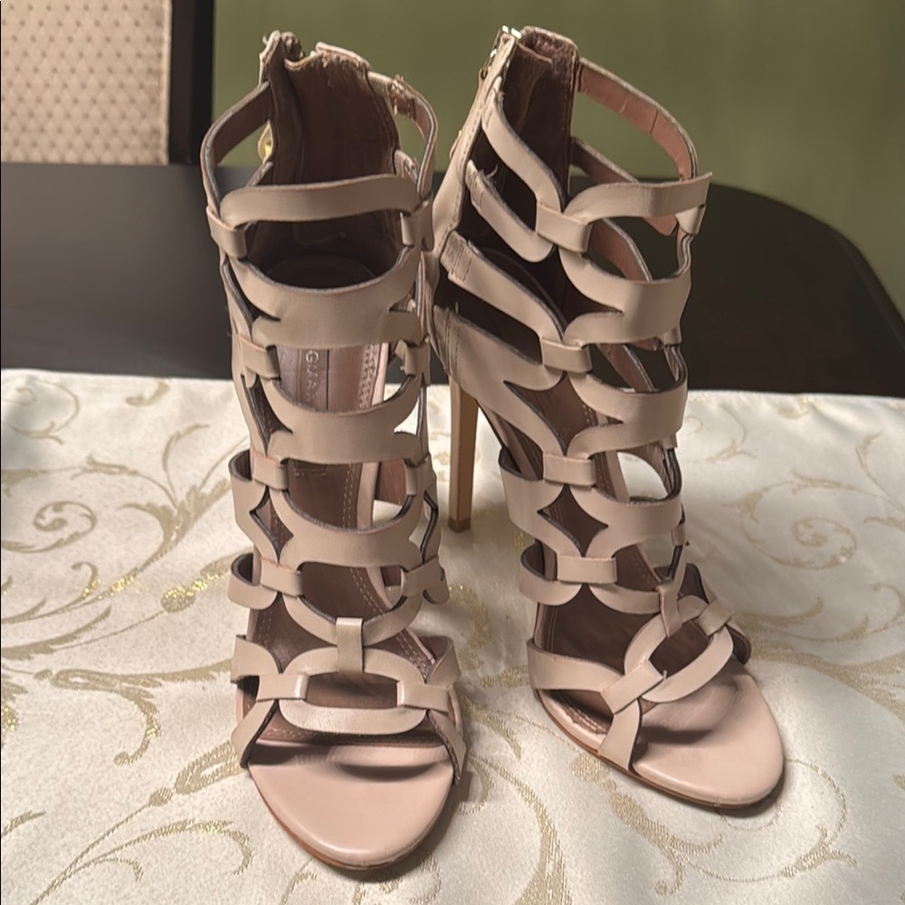 Elegant Strappy Heels in Cream
